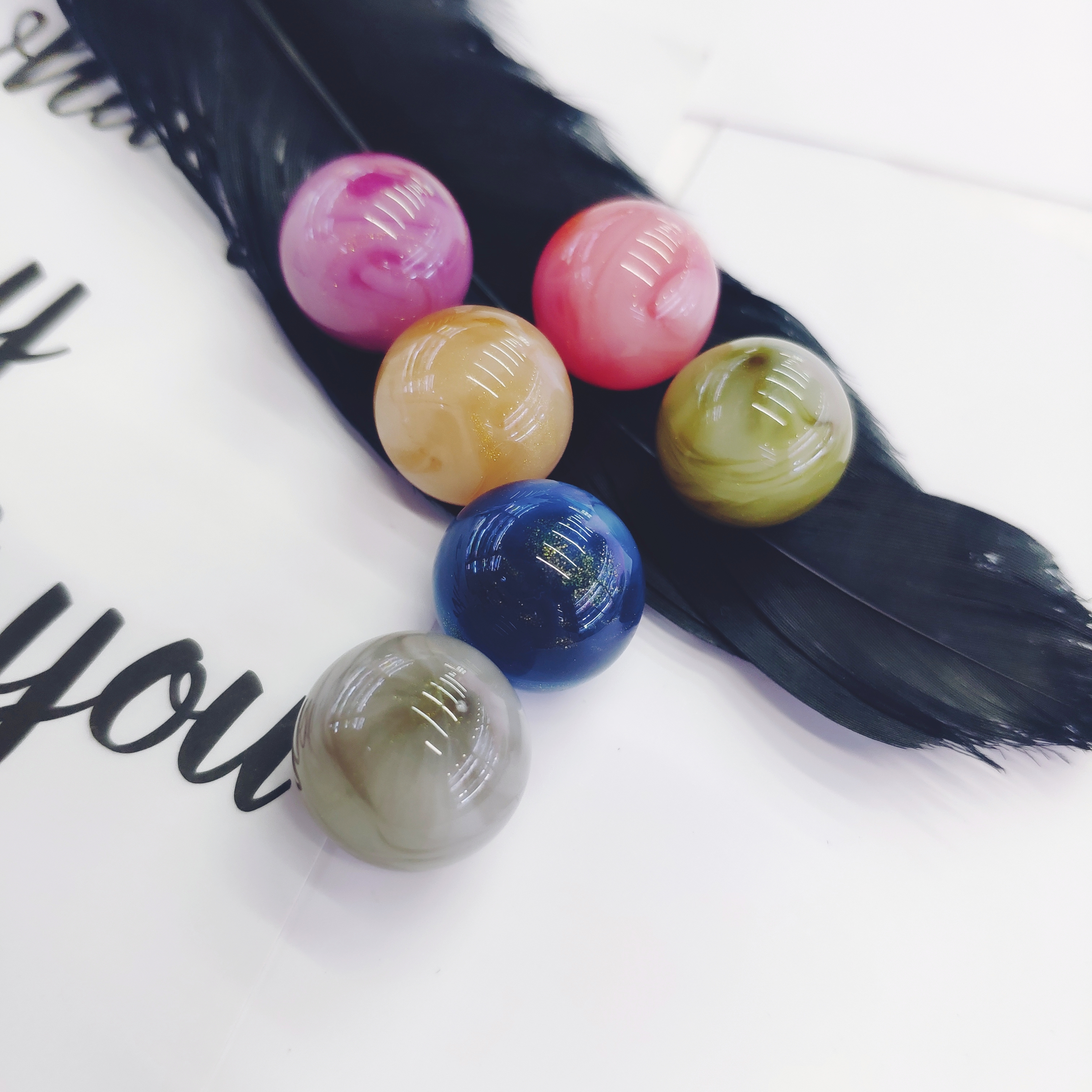 Aizhu Jewelry 16mm color two-color non-porous round beads gold powder acrylic jewelry accessories and clothing accessories detail image 3