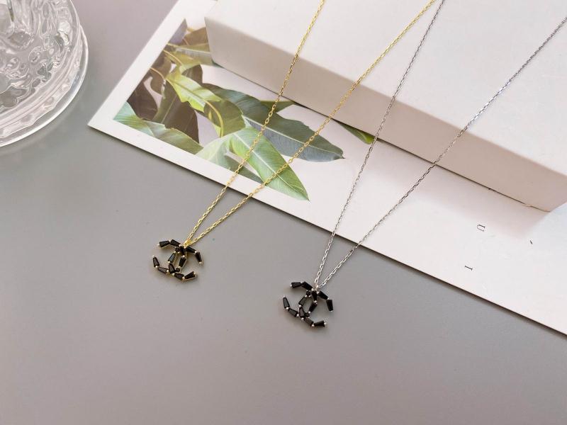 Two-color small fragrance 925 full-body sterling silver necklace thumbnail