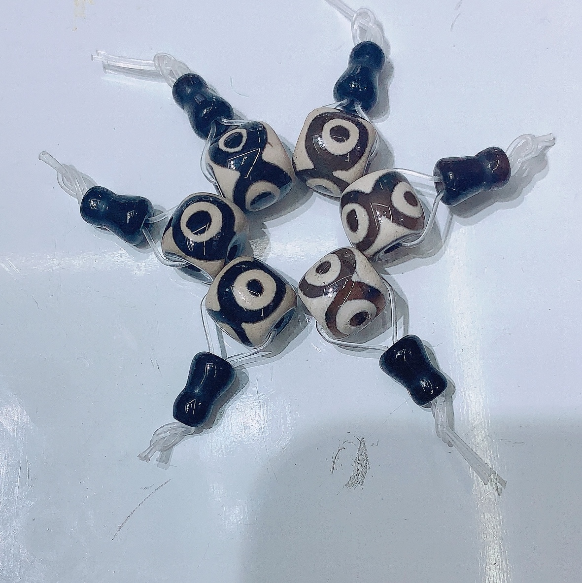 12mm黑白三眼三通。12mm黑白三眼三通。12mm黑白三眼三通。12mm黑白三眼三通。12mm黑白三眼三通。