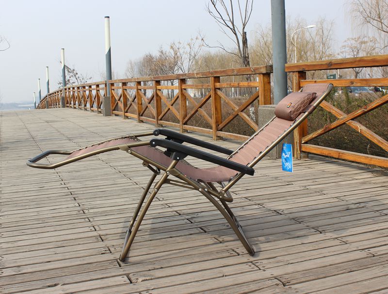 Lounge chair, round tube folding chair, lounge chair, nap bed, midday rest chair, balcony cooling chair, luxury lounge chair, beach chair details Picture