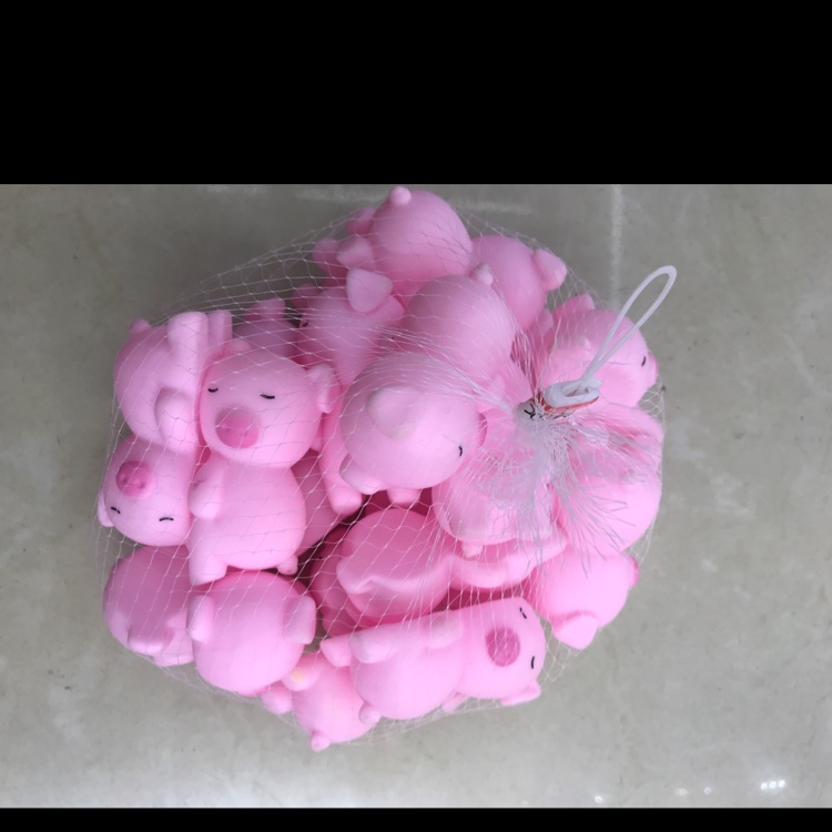 20 pvc toys for pet Papa pigs