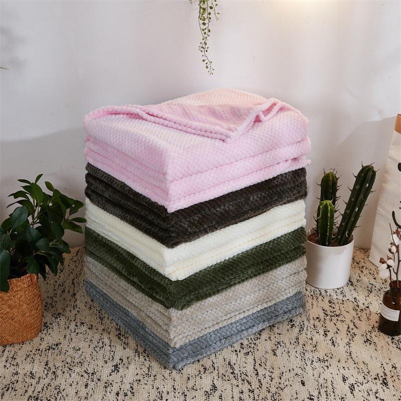 Pineapple Plaid Flannel Double-Sided Cashmere Lamb Cashmere Four-Piece Quilt Fabric, Etc Application Scenario