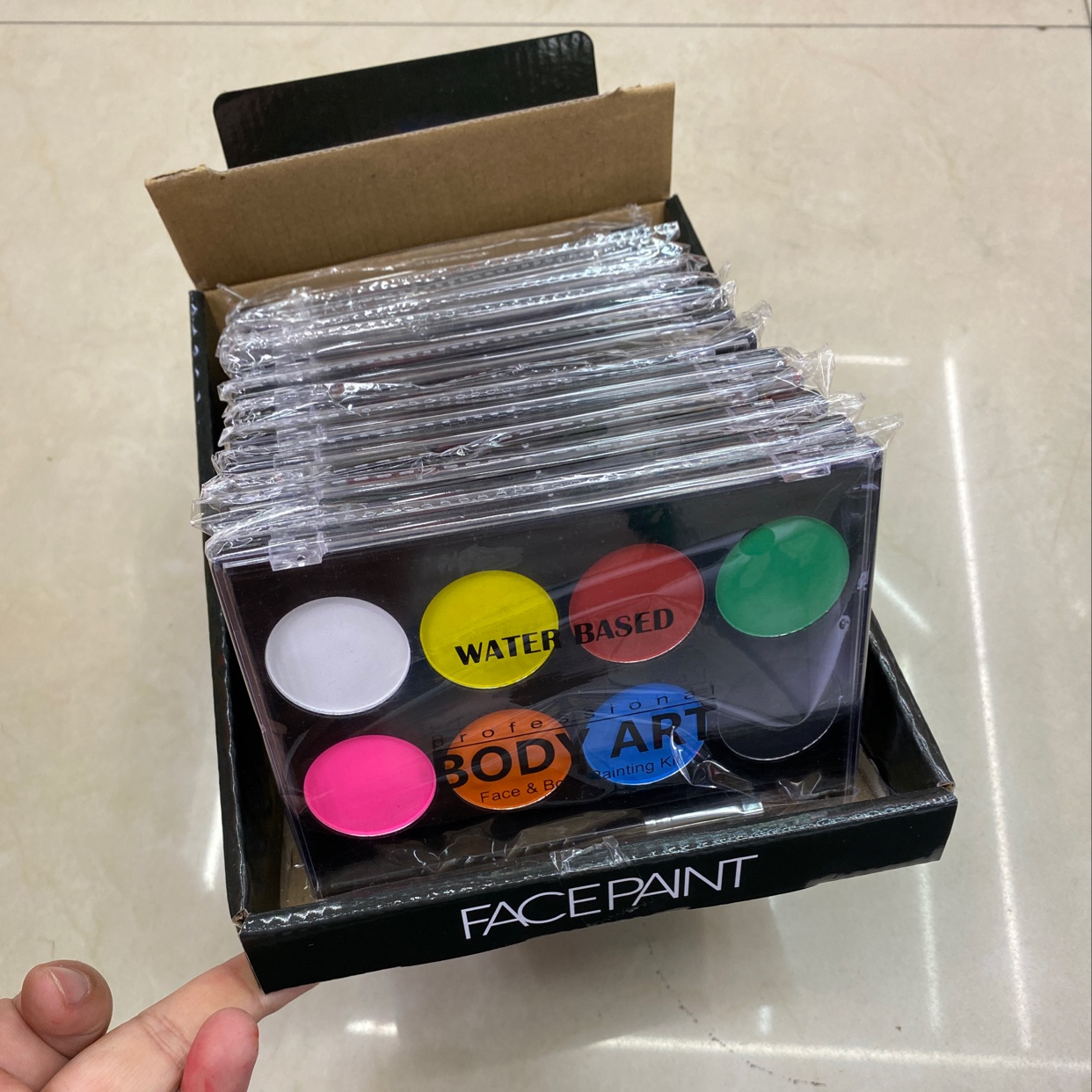 Halloween 8-color face color plate box set water-based face color ribbon brush body painting dance supplies Specification image