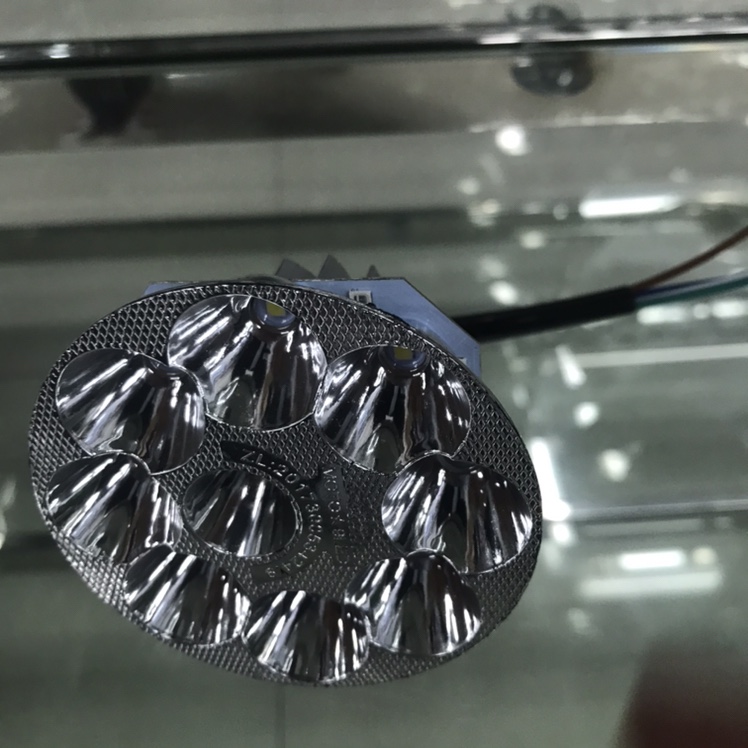 مصباح LED 5