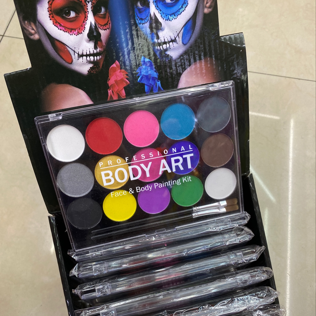 Halloween 12-color face color plate box set water-based face color ribbon paintbrush body painting dance supplies details Picture