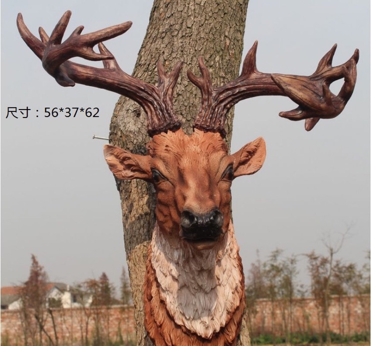 Deer head pendant thumbnail