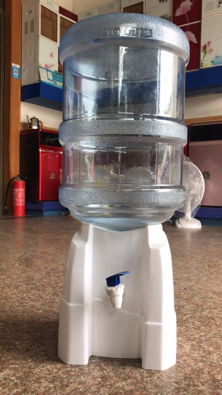简易饮水机水桶座办公桶装水抽水器纯净水桶底座直饮家用迷你