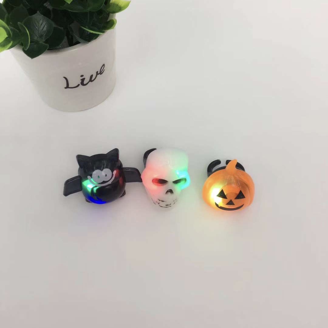 Halloween Simulation Led Flash Electronic Ring Candle Light Horror Scene Layout Pumpkin Decoration details Picture