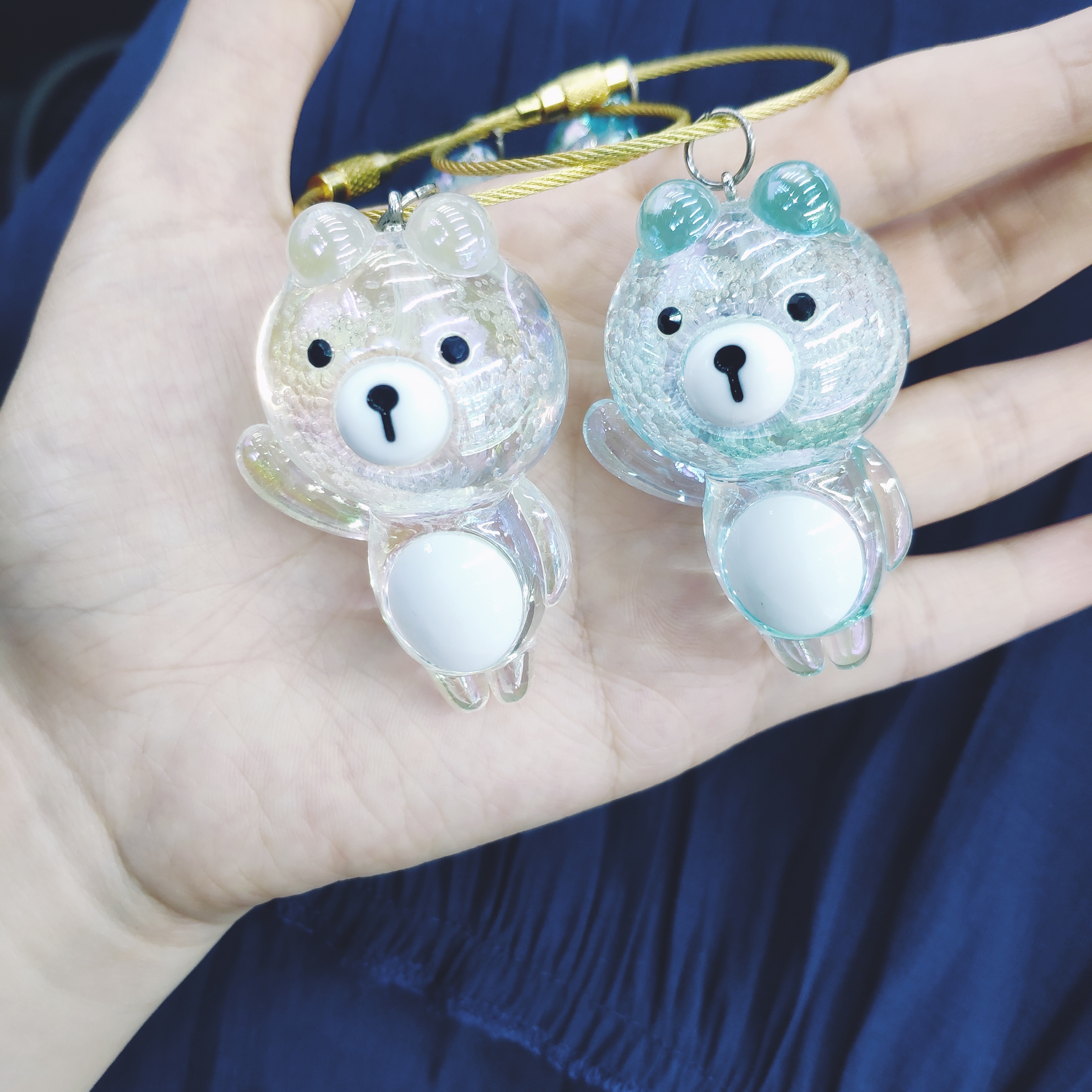 Aizhu jewelry bubble acrylic Brown Bear car keychain pendant, schoolbag cartoon chain bag lock detail image 4