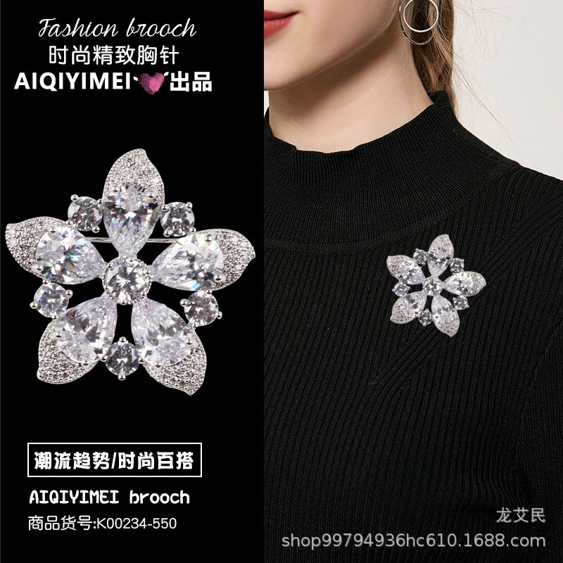 Five-pointed star diamond-encrusted brooch for women, a fashionable and simple Korean style zircon accessory, a new trendy and high-end pin details Picture