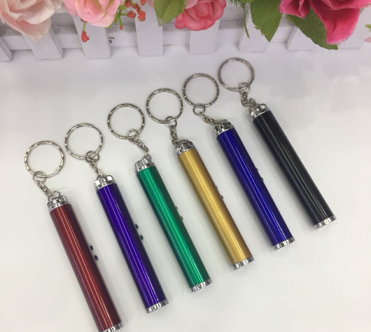 CY-18871
卡通投影多功能激光灯细节图