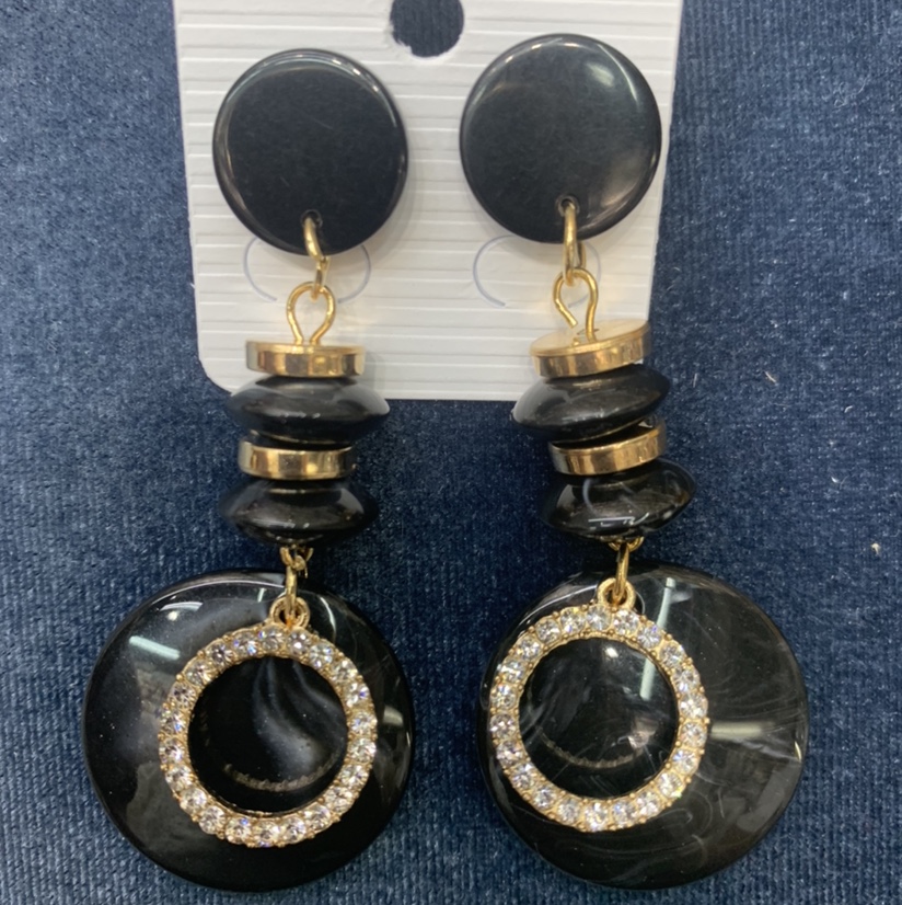 Korean version of the trend of round diamond earrings thumbnail