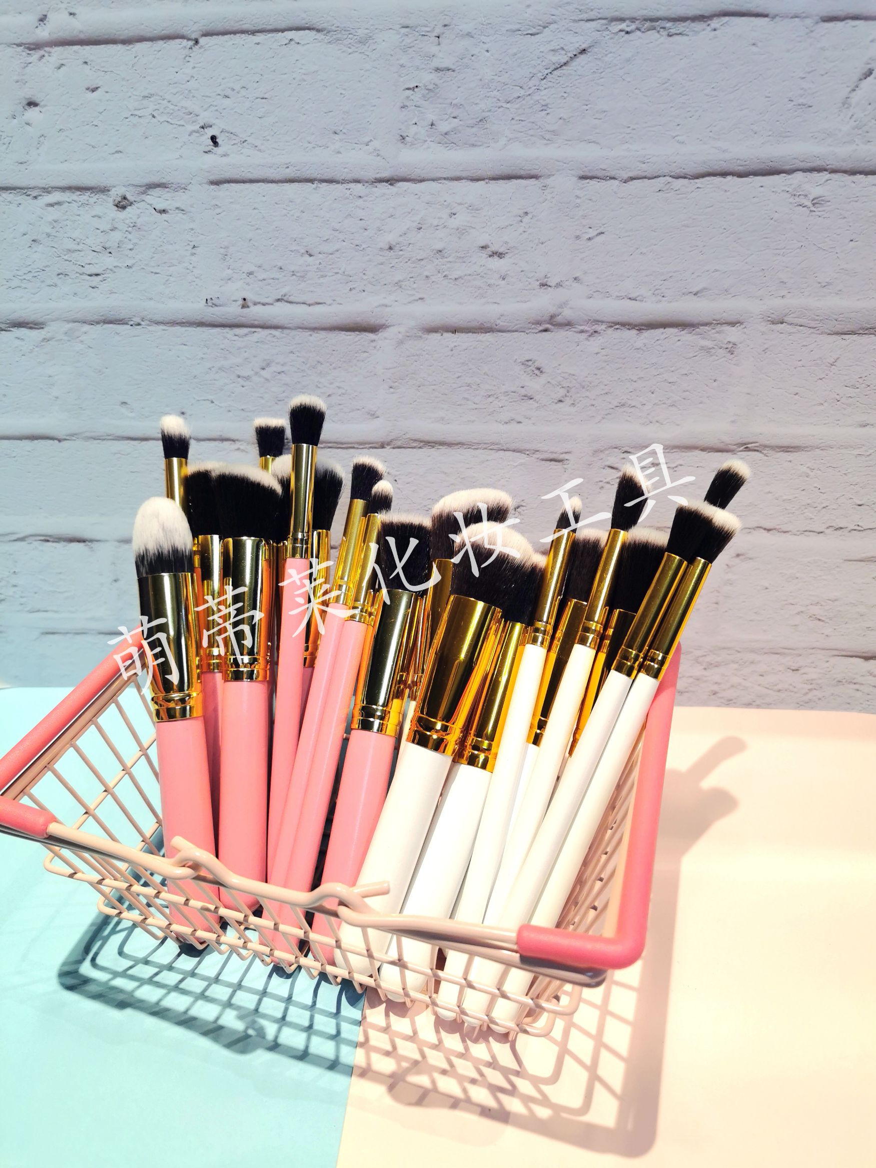 Five major, five minor, ten makeup brushes, aluminum tube, wooden handle, artificial fiber beauty tools, new makeup brushes Specification image