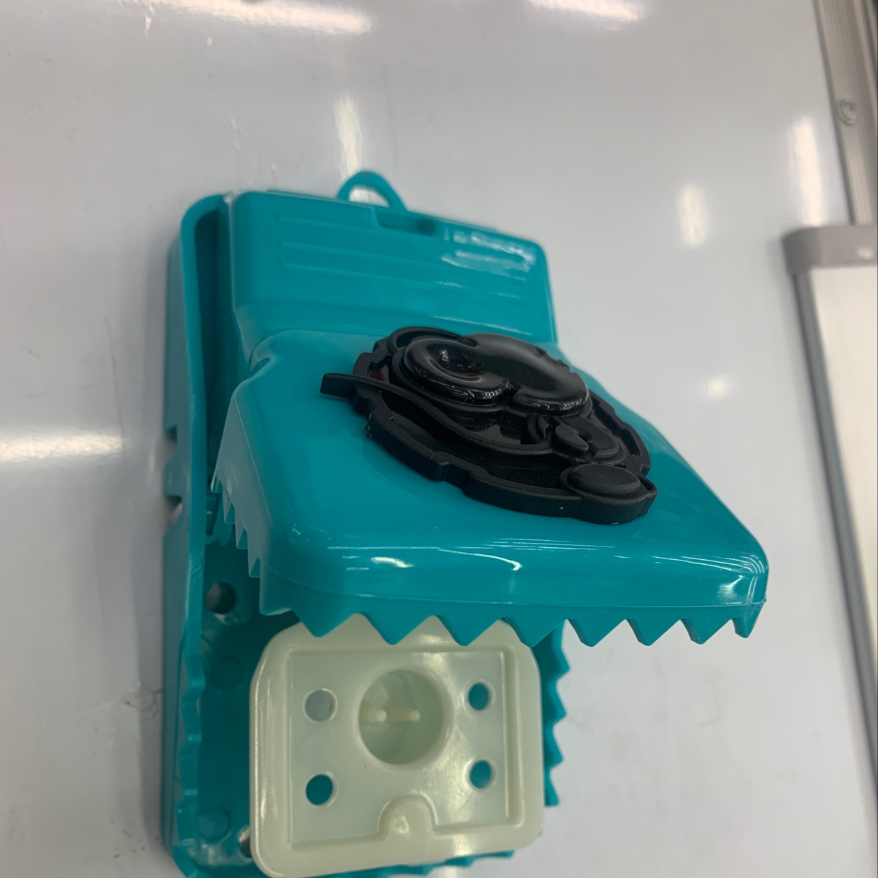 塑料鼠夹细节图