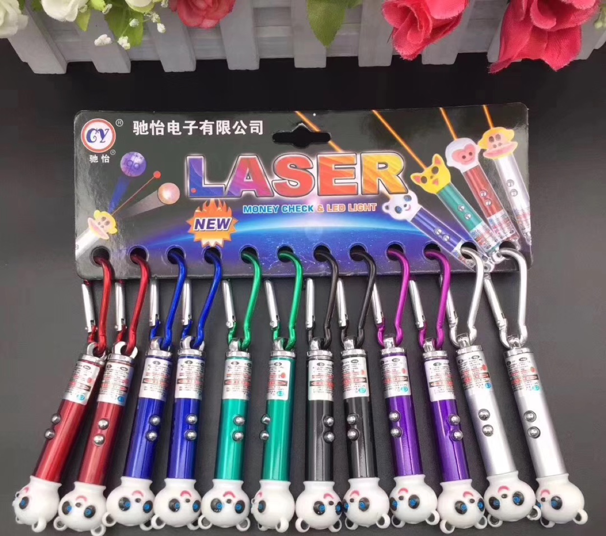 CY-821
皮熊猫多功能验钞激光灯详情图8