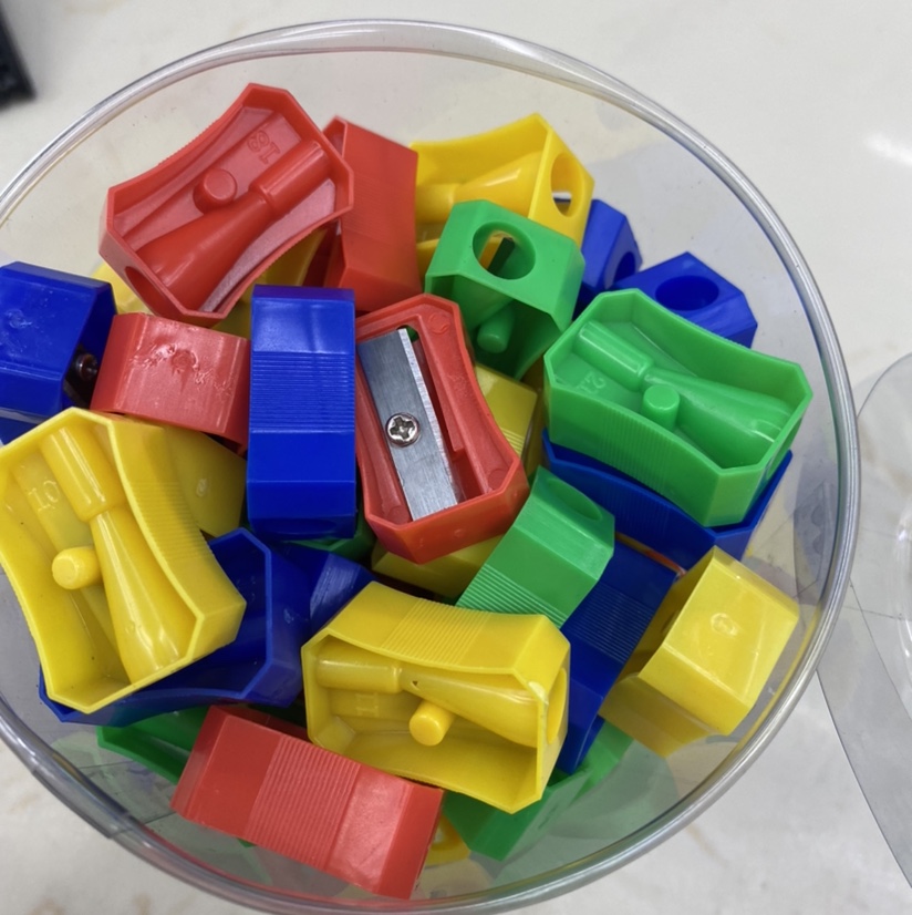 Octagonal Pvc Bucket Pencil Sharpener Specification drawing