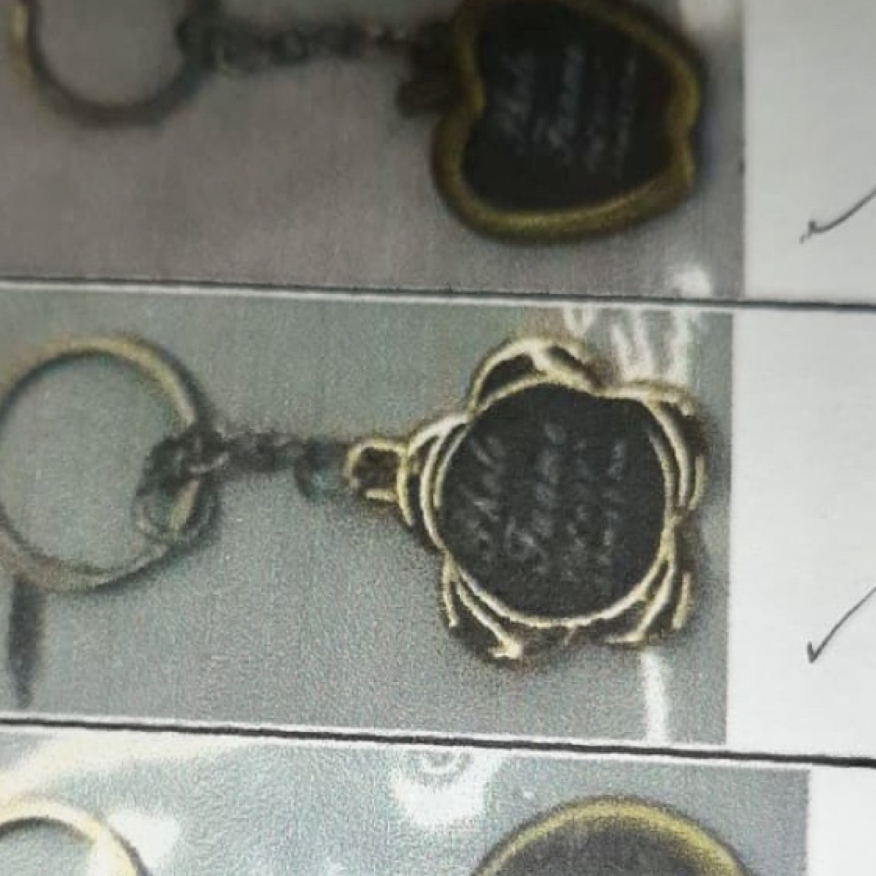 Heart key chain thumbnail