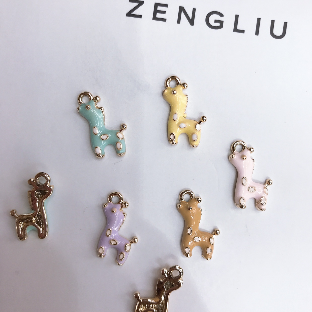 Cartoon accessory: Colorful little deer details Picture