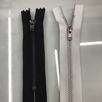 # 4 Real copper closing zipper