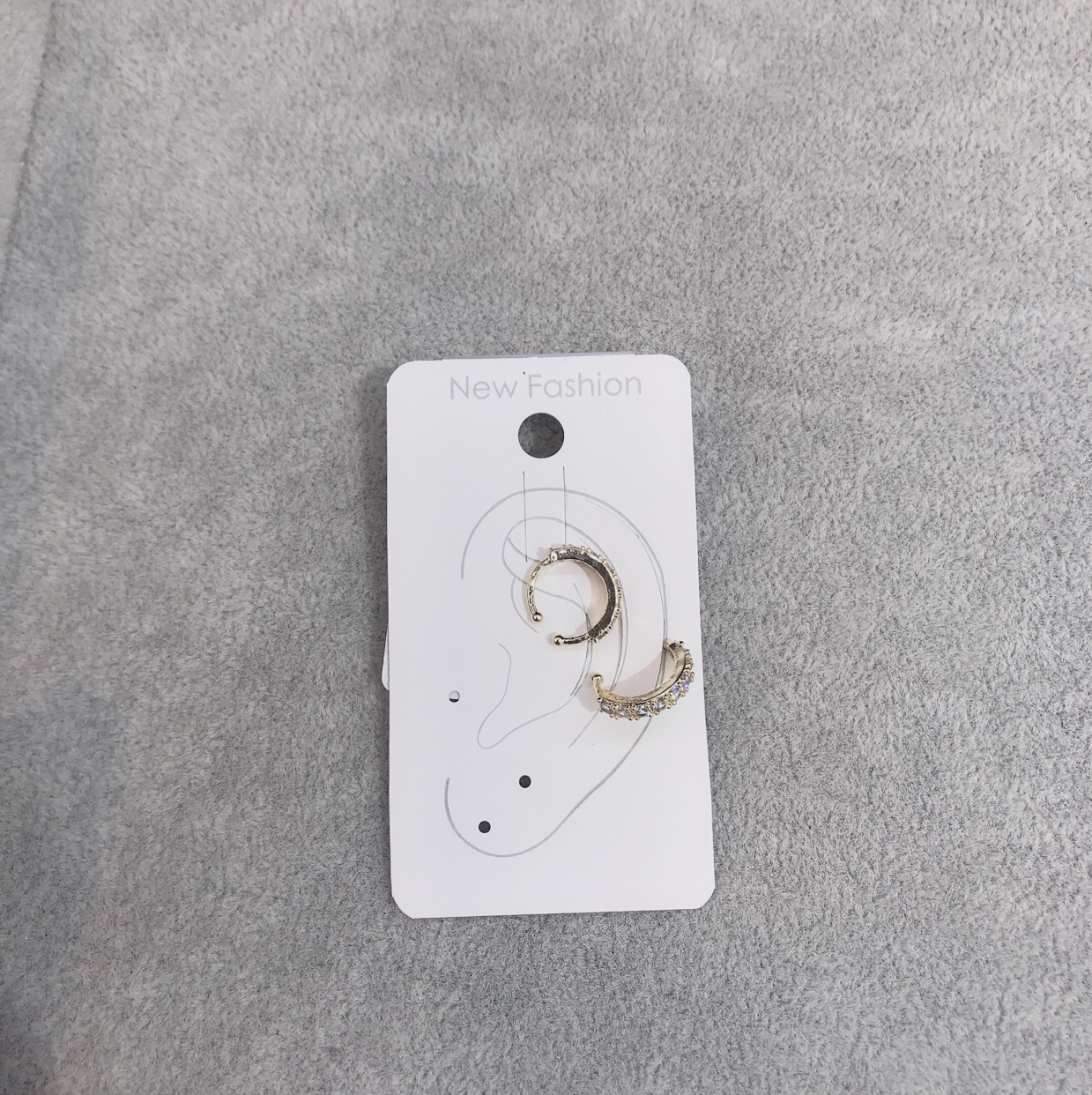 Hao Shi Ear Bone Clip