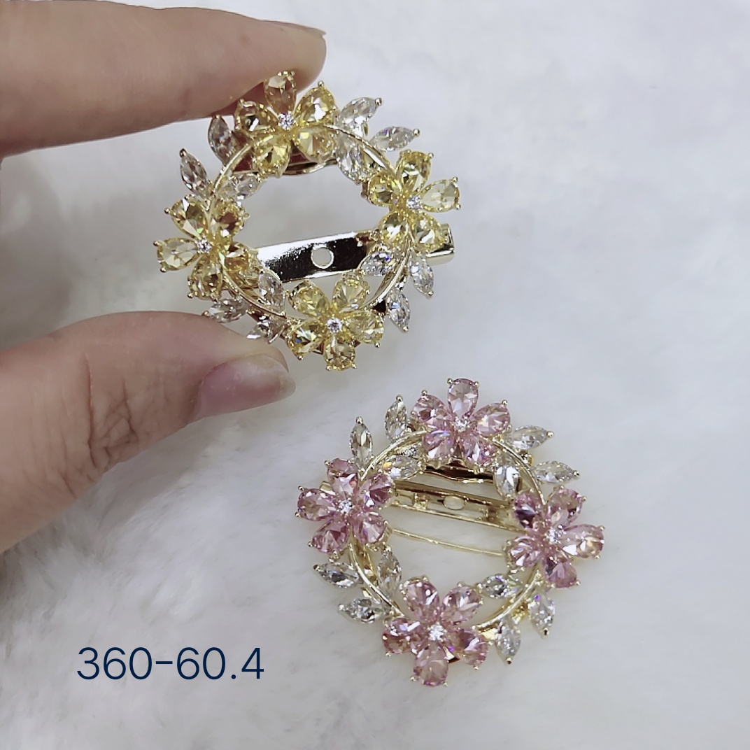 Fashionable little flower dual-purpose silk scarf buckle details Picture