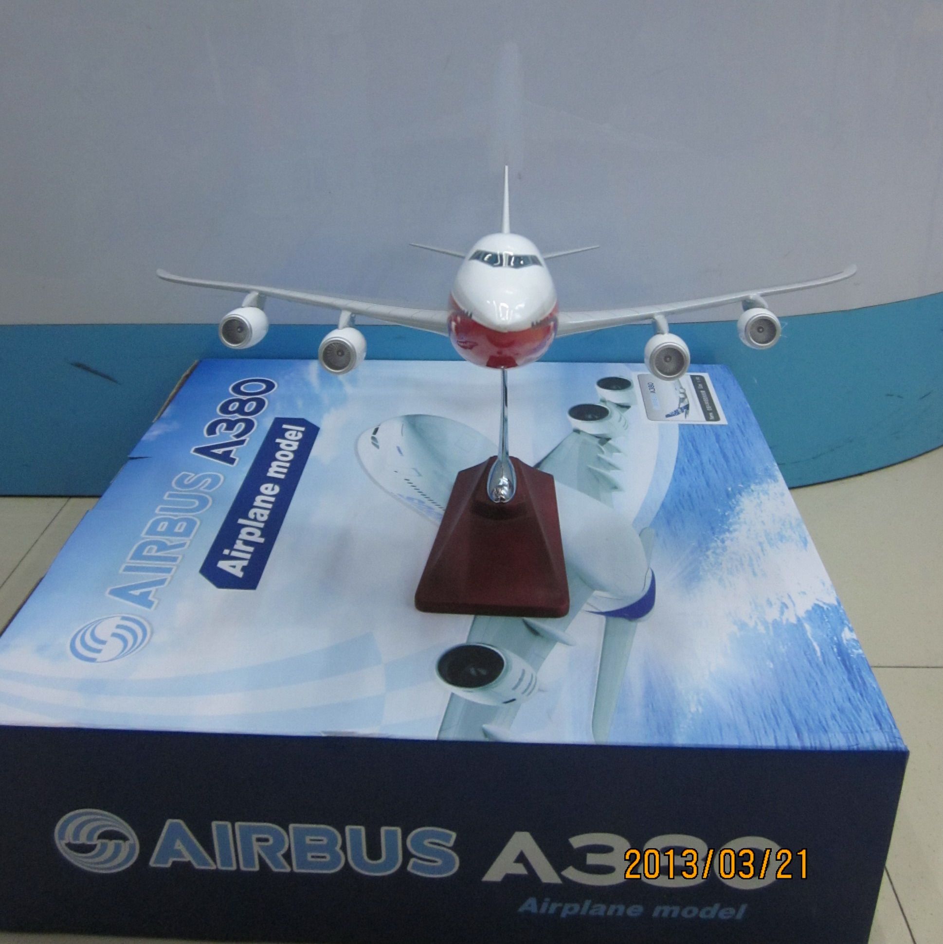 飞机模型（波音公司B747-8原型机）仿真飞机模型  树脂飞机模型产品图