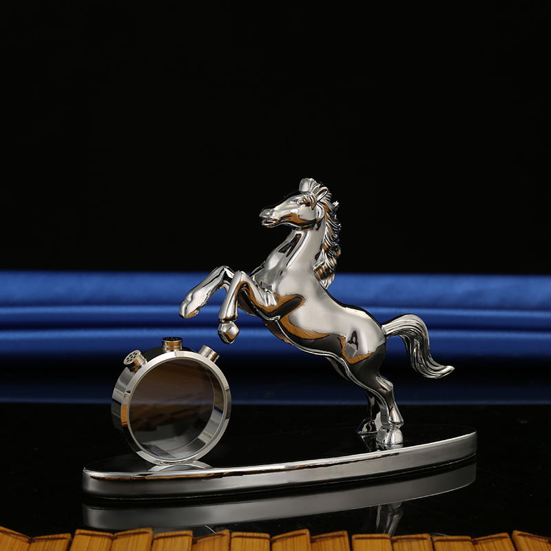 汽车摆件实物图