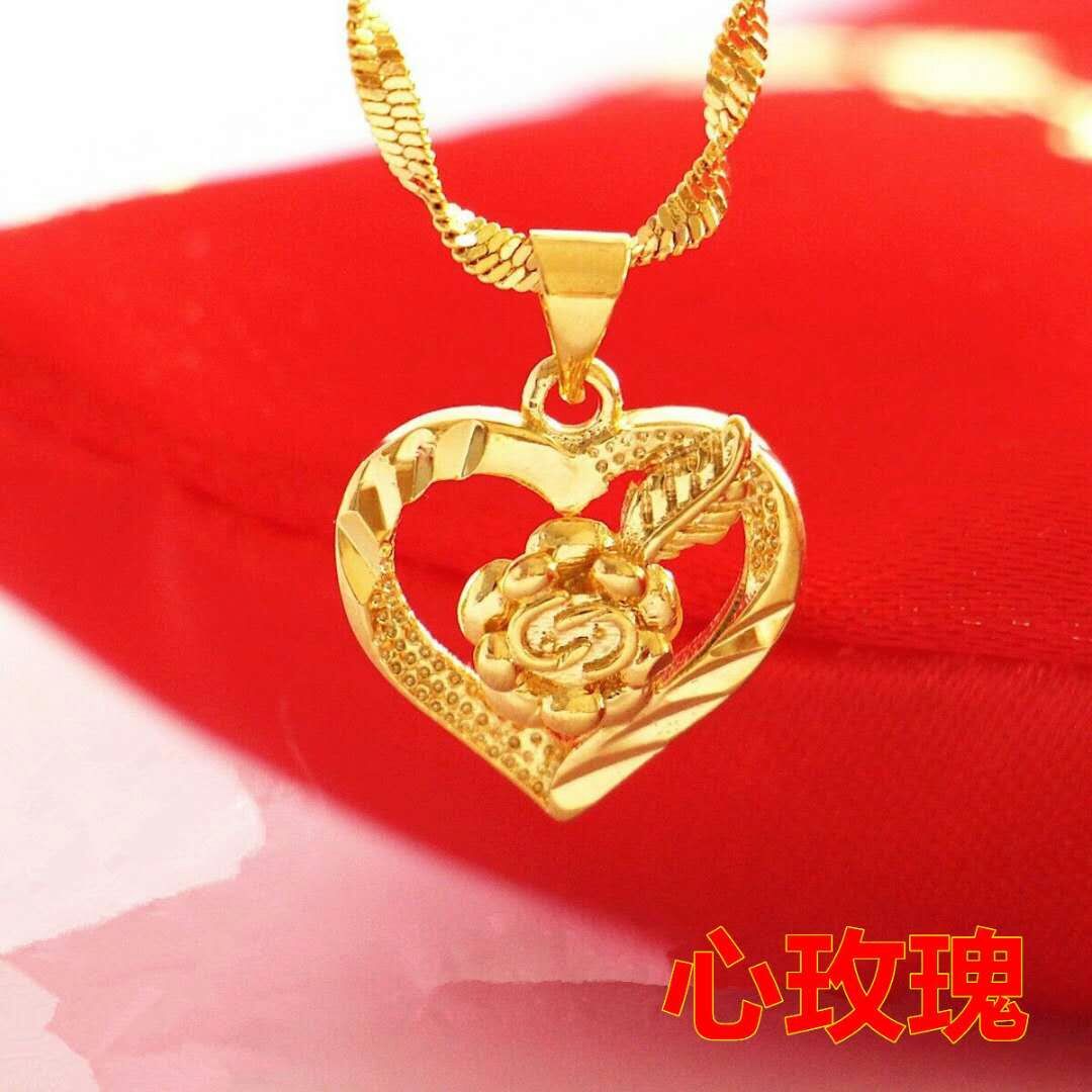 A new gold-plated necklace for women with a faux sand gold color gold pendant and collarbone chain Item Picture