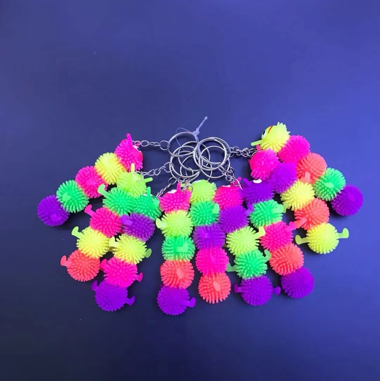 Simulation caterpillar key chain manufacturer direct sale thumbnail