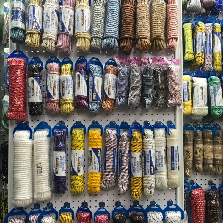 Binding rope, tent rope, cargo binding rope, fluorescent rope, canopy pull rope, reflective warning and protective rope for night use undefined
