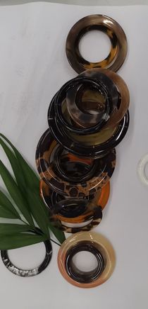 Resin waist button day shirt corner knot button shirt T-shirt corner button circle button three-stop silk scarf button