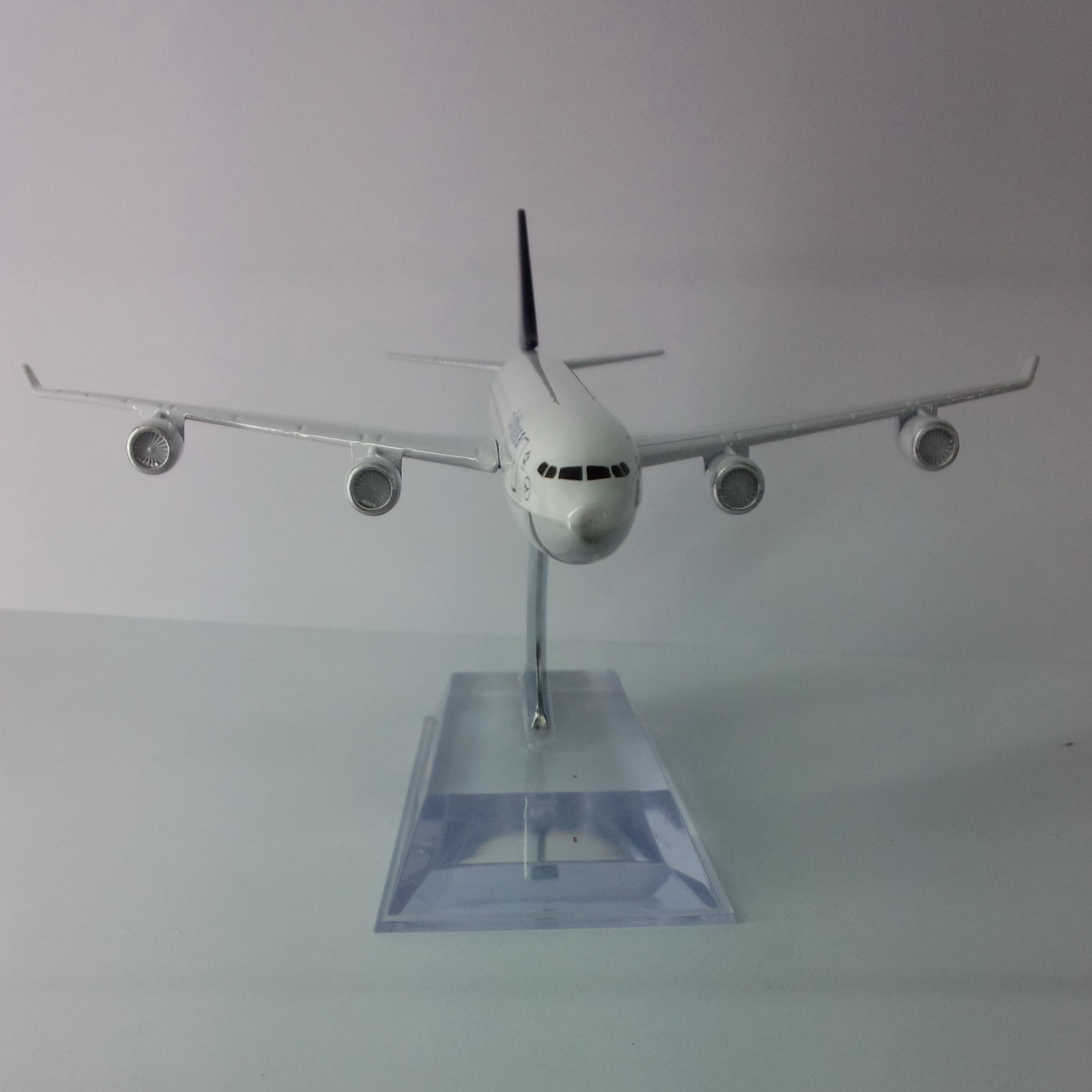 金属飞机模型（德国汉莎航空B737-800）飞机模型 合金飞机模型详情图3