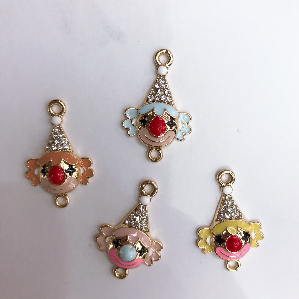 diy jewelry and accessories clown