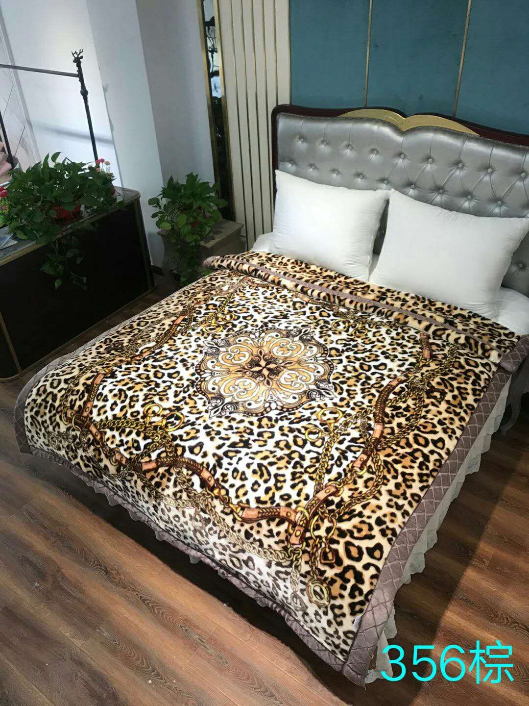 Blanket quilt thickening Autumn/winter Flannel blanket bedspread blanket double blanket cloud blanket warm double blanket (Yiwu Selection) thumbnail