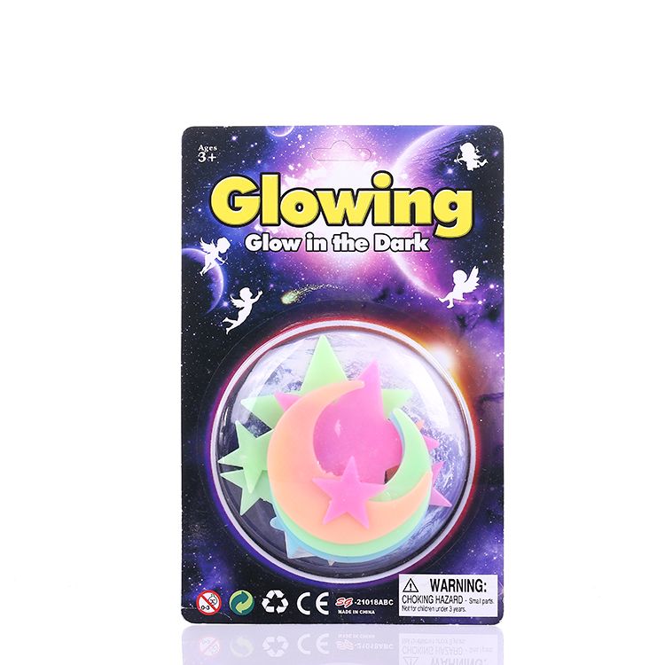 The children's room is decorated with luminous stars