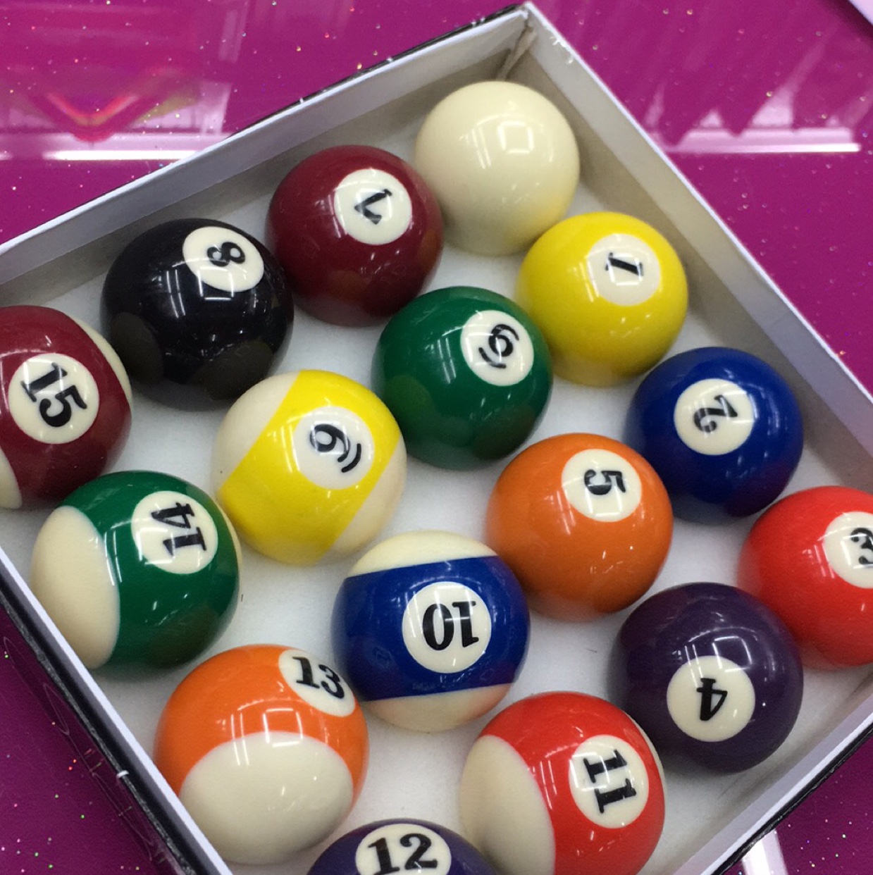 Ordinary billiard ball 57mm thumbnail