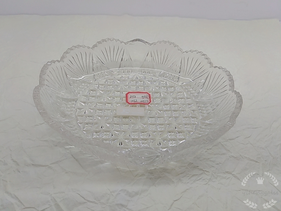 Factory direct sales of lead-free glass shell fruit platter D18 Application Scenario