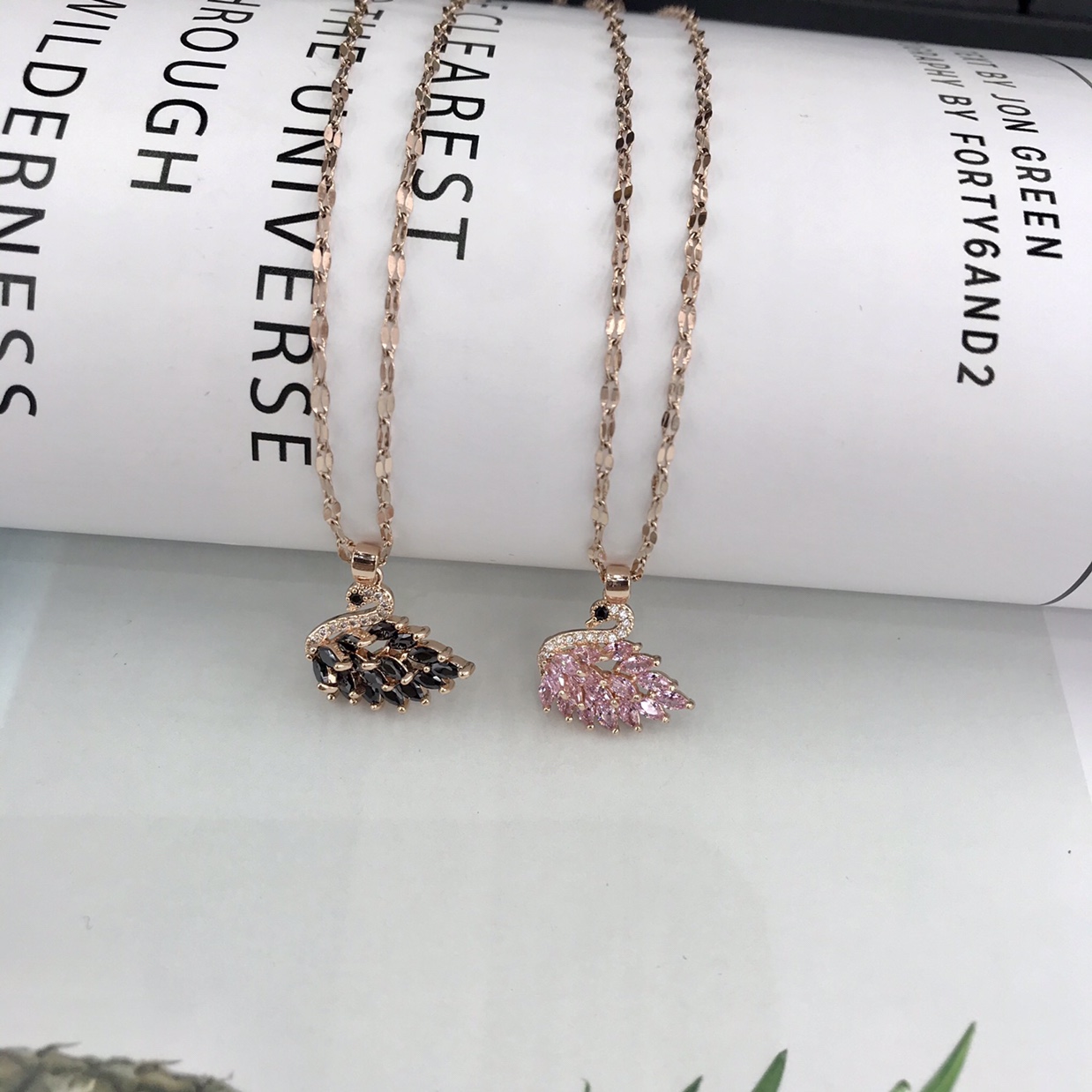 Little swan necklace with micro - inlaid temperament thumbnail