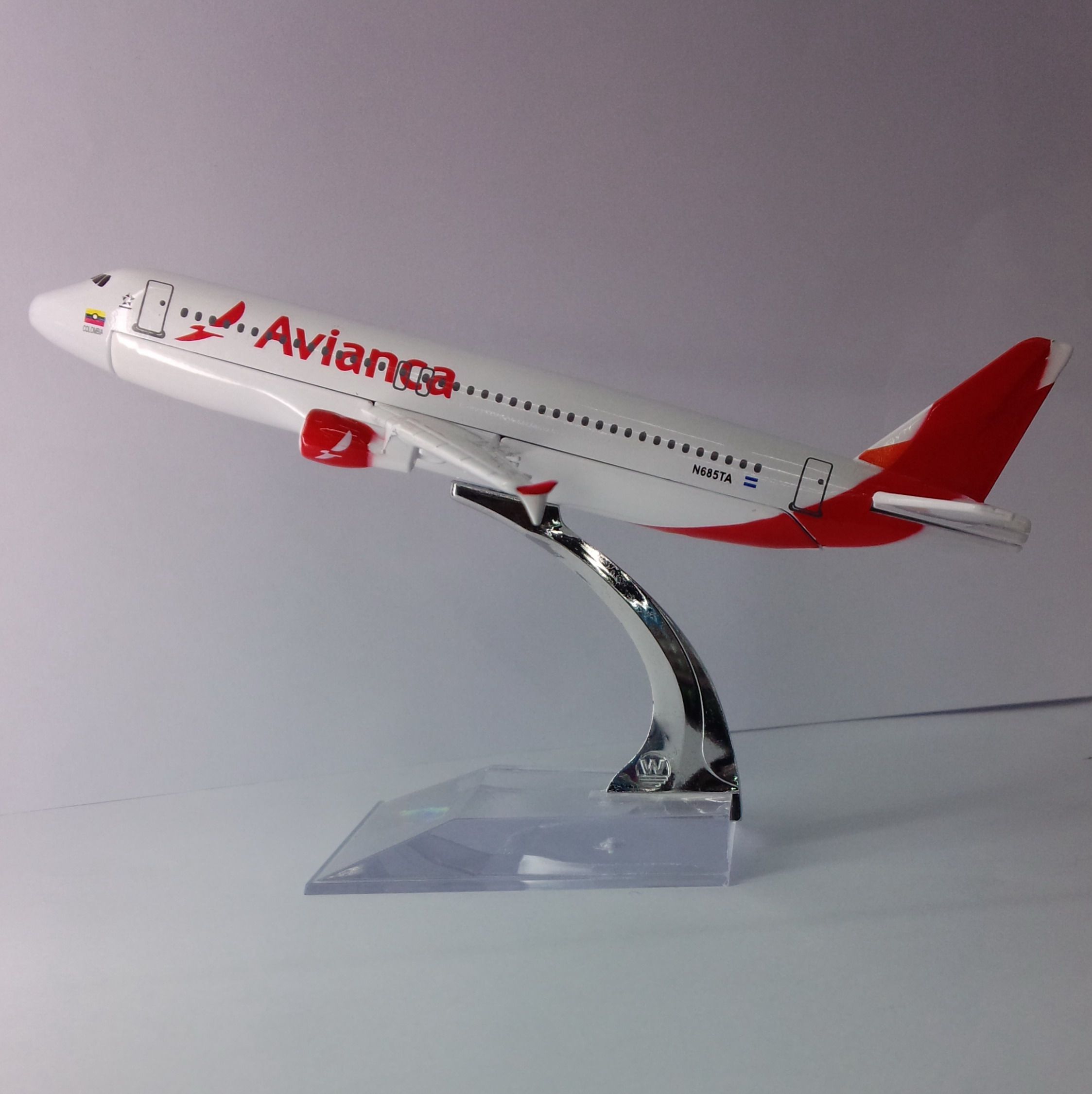 金属飞机模型 （哥伦比亚Avianca航空A320）飞机模型仿真飞机模型