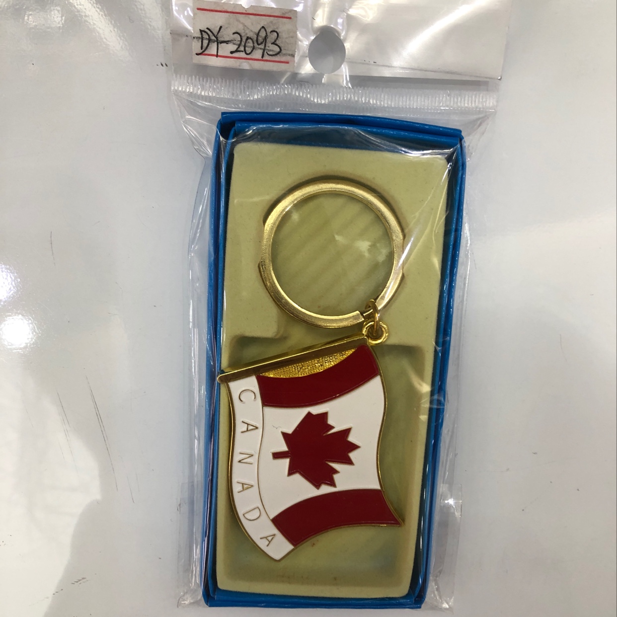 Canadian flag key chain thumbnail