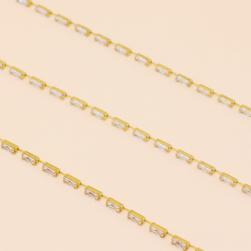 Yili Zircon claw chain: Shop around. Rectangular zircon claw chain 2*4/3*7mm vertical row vertical sparse zircon chain manufacturer wholesale detail image 8