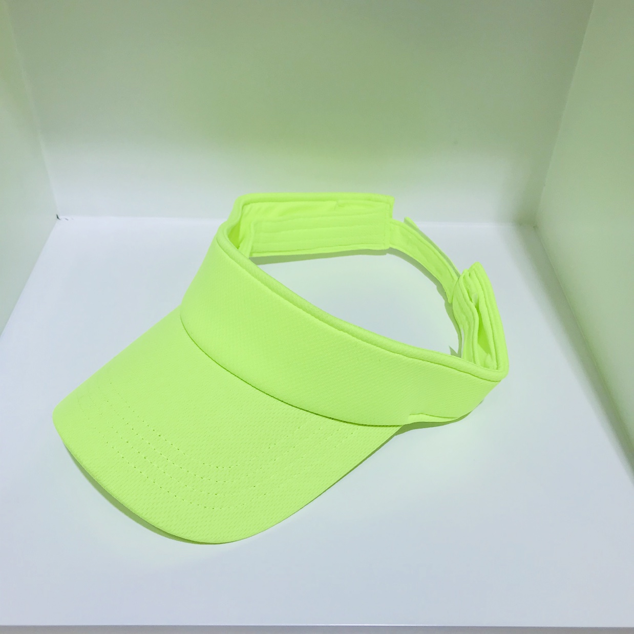 Solid-color empty top hat, sun hat undefined