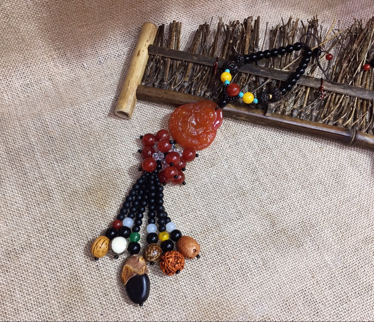 Agate Bodhi pendant Item Picture