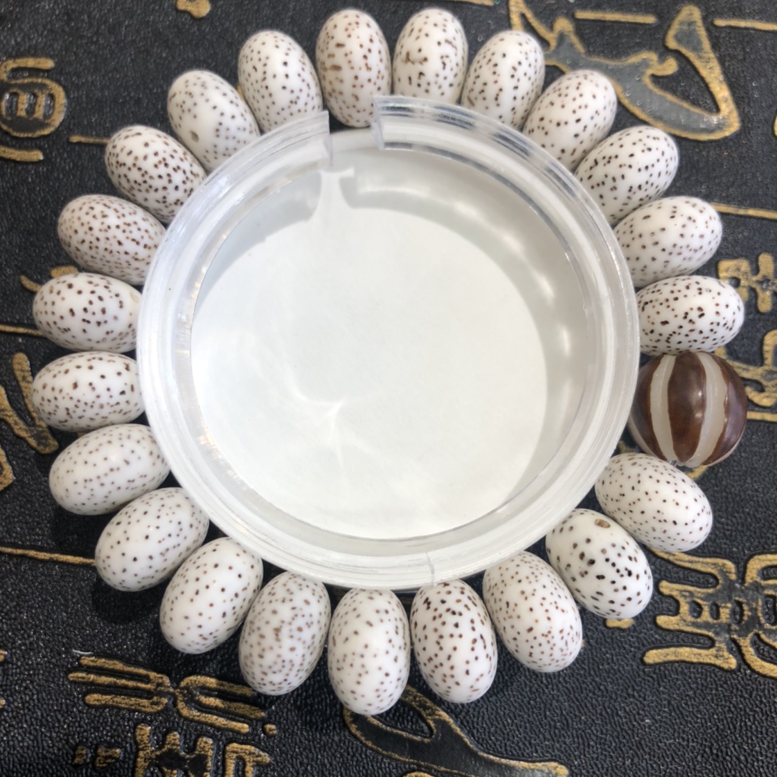 Hainan Xingyue Bodhi hand string A full figure