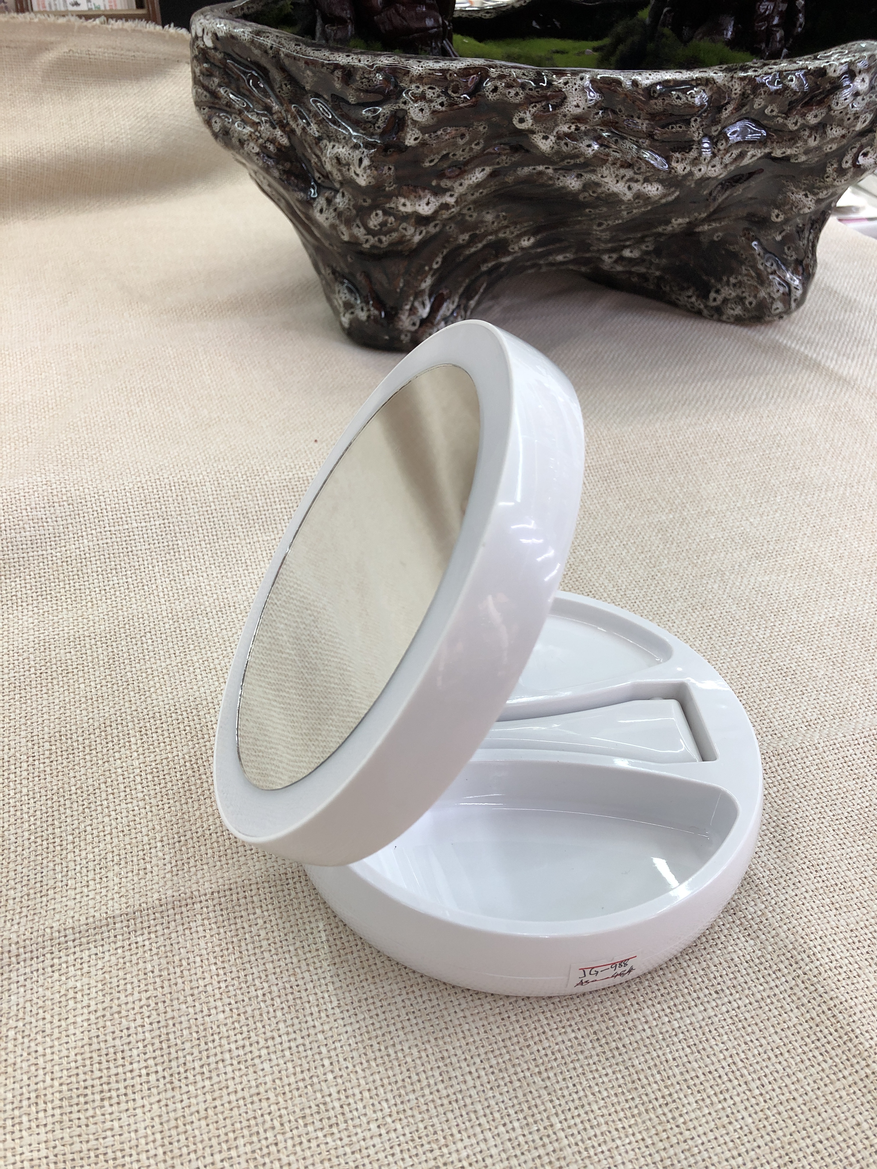 可折叠化妆镜带灯led台式桌面镜学生便捷补光美妆宿舍镜子详情图3