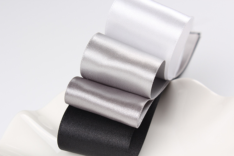 Factory direct sales of 2.5CM Korean single-sided polyester webbing, DIY handmade hair accessories, ribbon bows, satin ribbons, and clothing accessories detail image 4