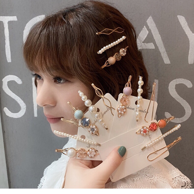 Korean version one-piece hair clip set, pearl and crushed stone hair clip, elegant side clip, sweet and girlish headwear and hair accessory Specification image