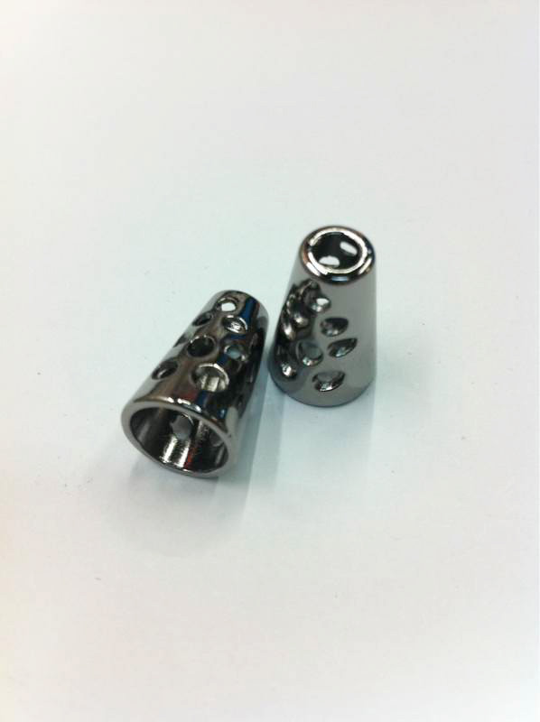 Factory direct sales of alloy metal pendant bells, rope buckles, down jackets, sweatshirts, adjustable buckles, and anti-slip buckles for hats detail image 6