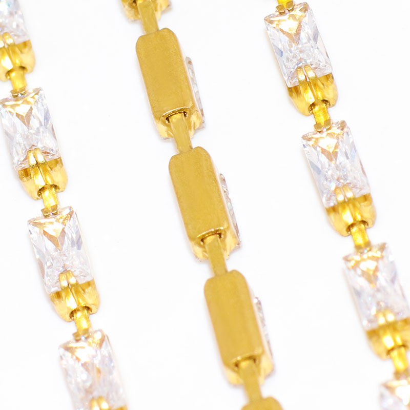 Yili claw chain: Shop around for vertical row vertical sparse zircon claw chain, 2*4/3*7mm rectangular zircon chain manufacturer wholesale detail image 2