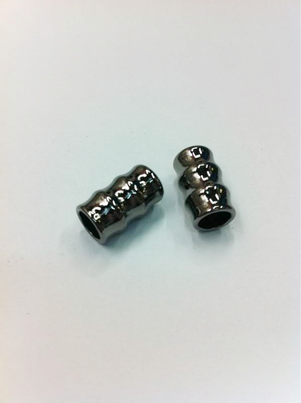 Factory direct sales of alloy metal pendant bells, rope buckles, down jackets, sweatshirts, adjustable buckles, and anti-slip buckles for hats detail image 9
